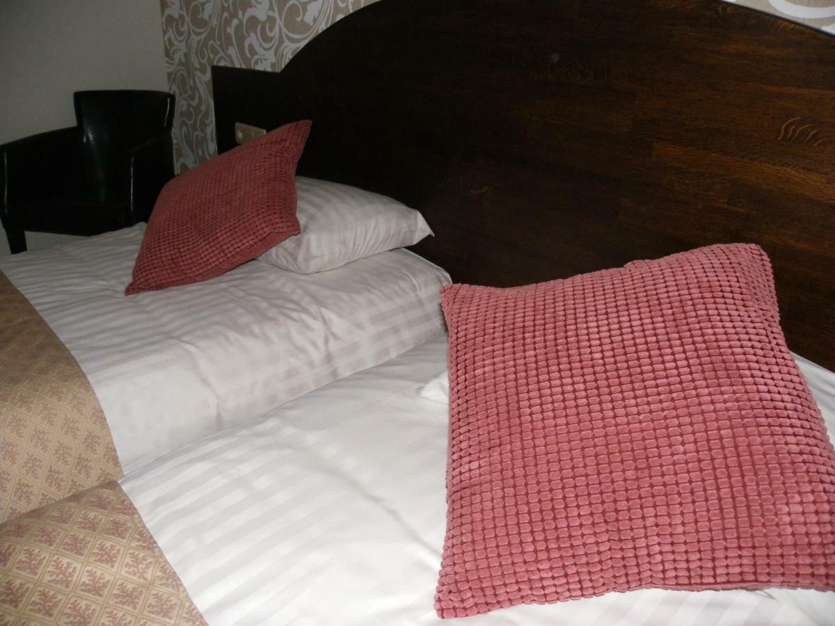 Hotel Van Reeth'S Koffiebranderij Puurs Exteriör bild